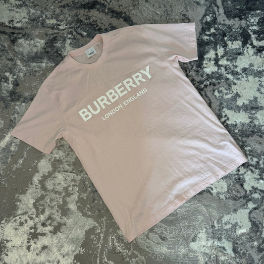 Burberry t shirt - fits m